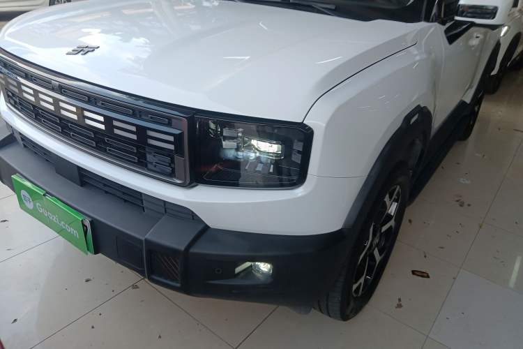 Used JETOUR Shanhai T1 2025 150 km Heading South Left Front Headlight