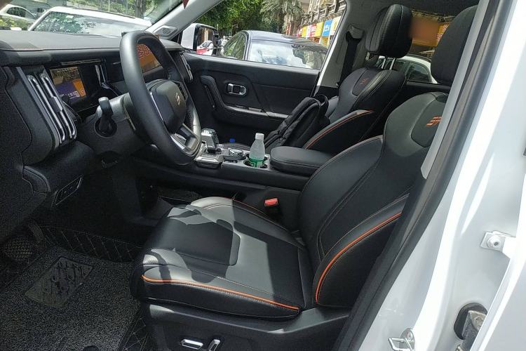 Used JETOUR Shanhai T1 2025 150 km Heading South Left Front Seat