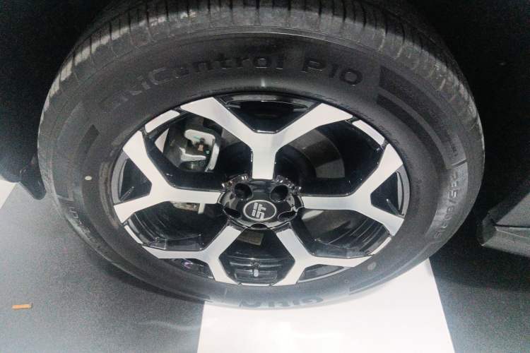 Used JETOUR Shanhai T1 2025 150 km Heading South Left Front Wheel Hub