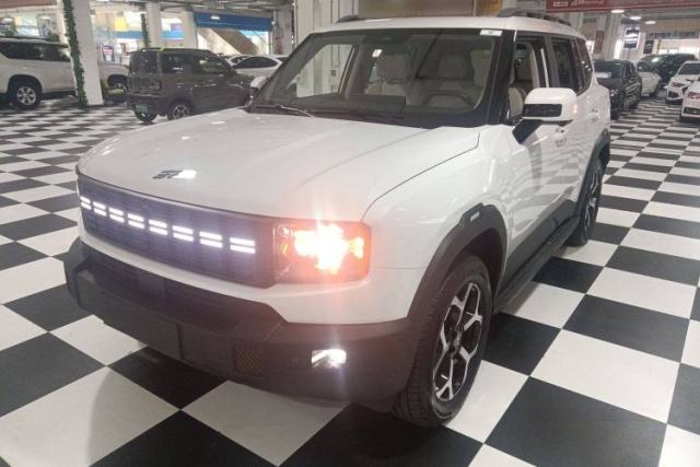Used JETOUR Shanhai T1 2025 150 km Heading South