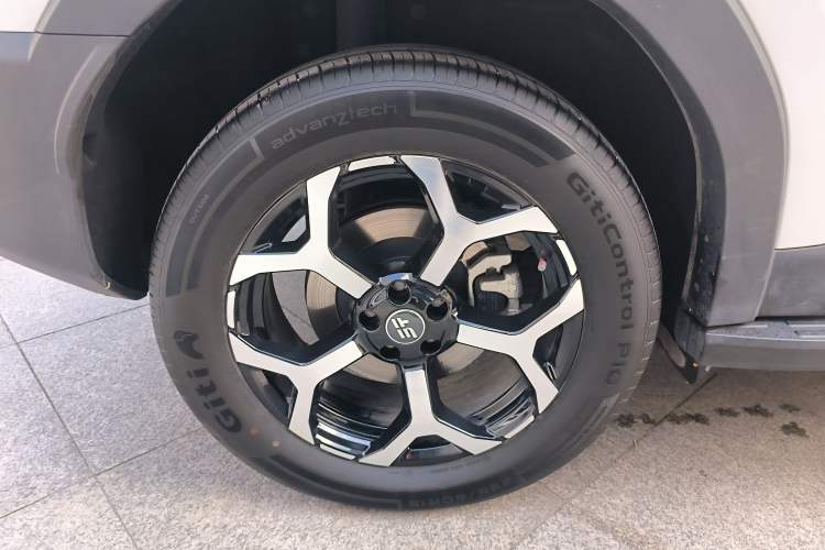 Used JETOUR Shanhai T1 2025 150 km Heading South Right Rear Wheel Hub