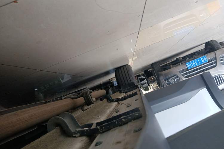 Used JETOUR Shanhai T1 2025 150 km Heading South Right Side Sill