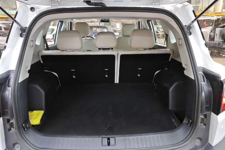Used JETOUR Shanhai T1 2025 150 km to the Lake Trunk
