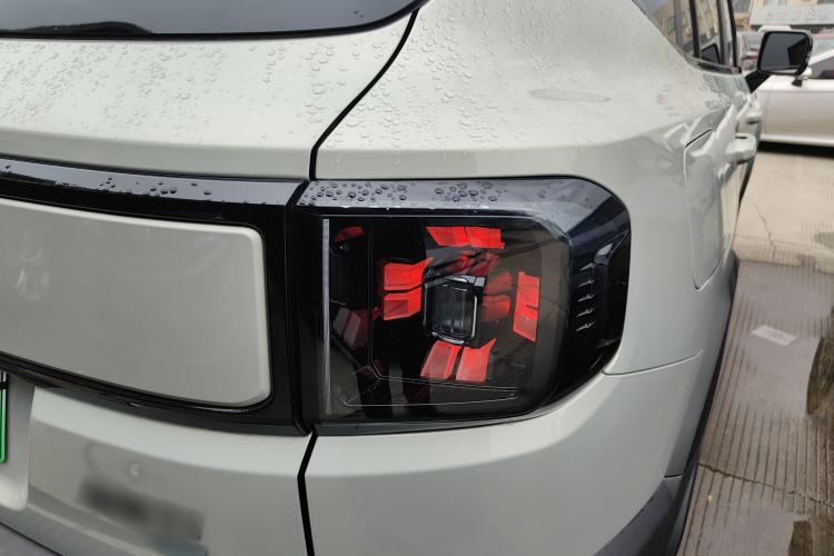 Used JETOUR Shanhai T1 2025 150 km Heading South Exterior 1