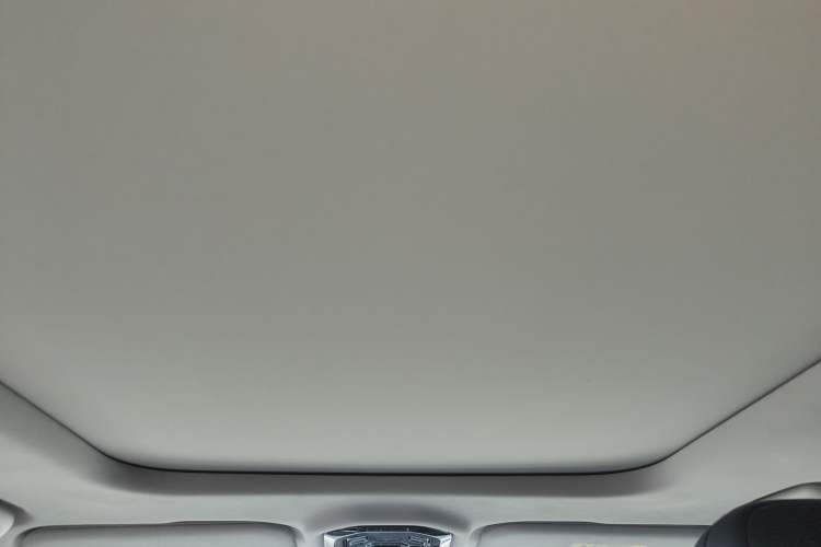 Used JETOUR Shanhai T1 2025 150 km Heading South Headliner