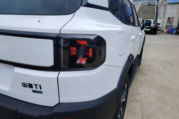 Used JETOUR Shanhai T1 2025 Model 150km Discovery Right Rear Taillight