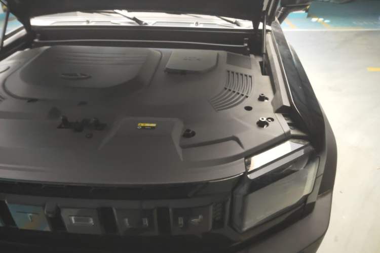 Used JETOUR Shanhai Traveler C-DM 2025 C-DM 206KM All-Wheel-Drive Wilderness Edition Engine Bay Left