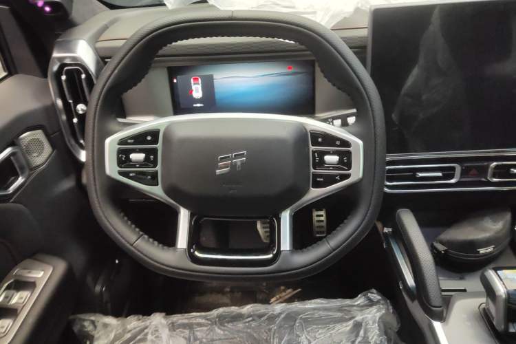 Used JETOUR Shanhai Traveler C-DM 2025 C-DM 206KM All-Wheel-Drive Wilderness Edition Steering Wheel