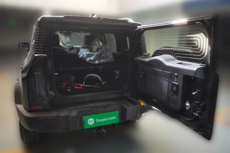 Used JETOUR Shanhai Traveler C-DM 2025 C-DM 206KM All-Wheel-Drive Wilderness Edition Trunk