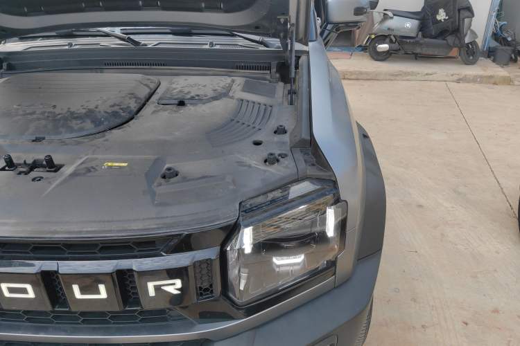 Used JETOUR Shanhai Traveler C-DM 2024 C-DM 129KM Linye Edition Engine Bay Left