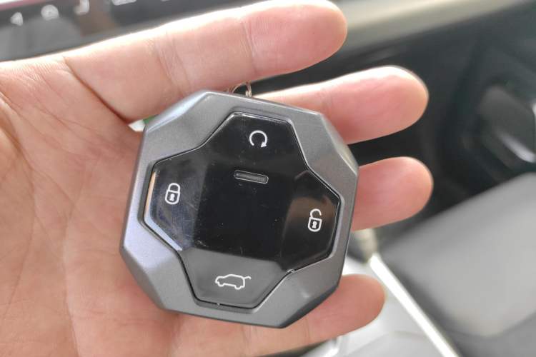 Used JETOUR Shanhai Traveler C-DM 2024 C-DM 129KM Linye Edition Vehicle Key