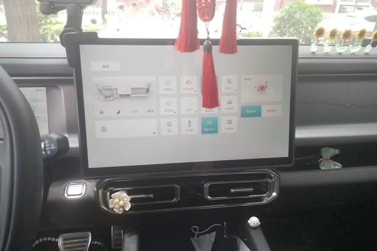 Used JETOUR Shanhai Traveler C-DM 2024 C-DM 129KM Linye Edition Audio And AC Panel
