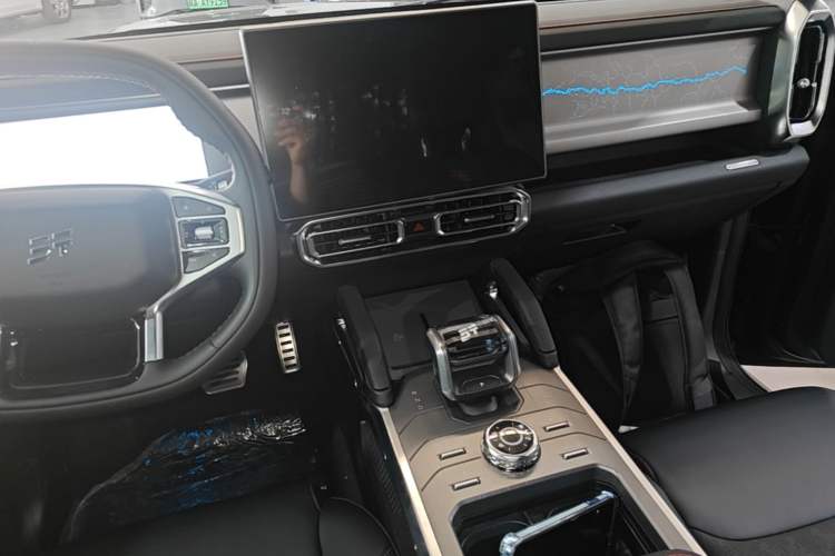 Used JETOUR Shanhai Traveler C-DM 2024 C-DM 208KM Mountain & Wilderness Edition Audio And AC Panel