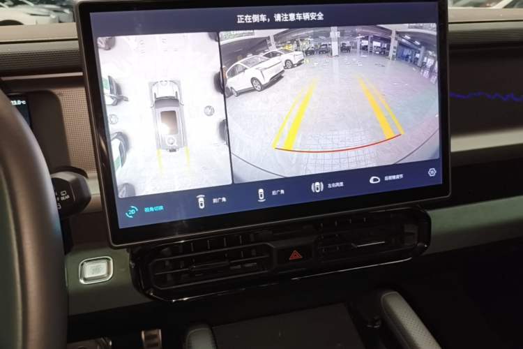 Used JETOUR Shanhai Traveler C-DM 2024 C-DM 129KM Linye Edition Audio And AC Panel