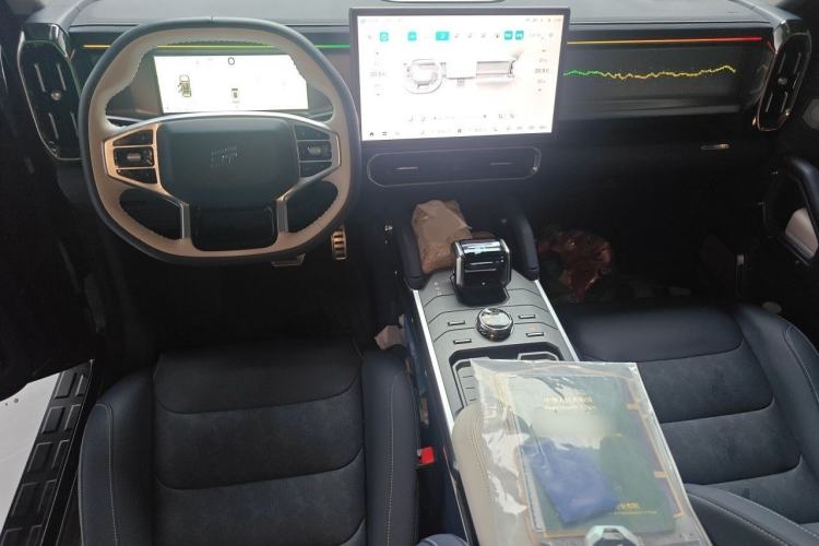 Used JETOUR Shanhai Traveler C-DM 2024 C-DM 129KM Linye Edition Center Console