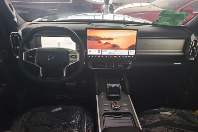 Used JETOUR Shanhai Traveler C-DM 2024 C-DM 208KM Mountain & Wilderness Edition Center Console