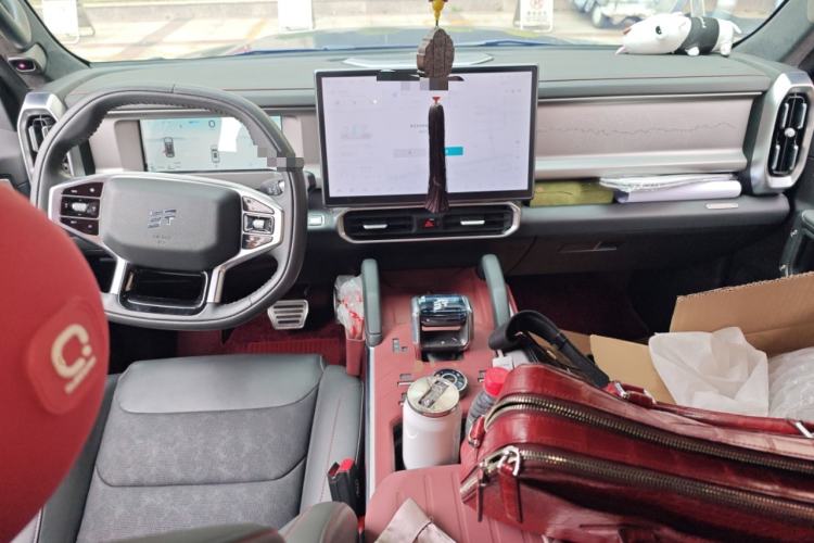 Used JETOUR Shanhai Traveler C-DM 2024 C-DM 208KM Mountain & Wilderness Edition Center Console