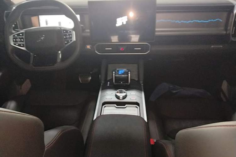 Used JETOUR Shanhai Traveler C-DM 2024 C-DM 129KM Linye Edition Center Console