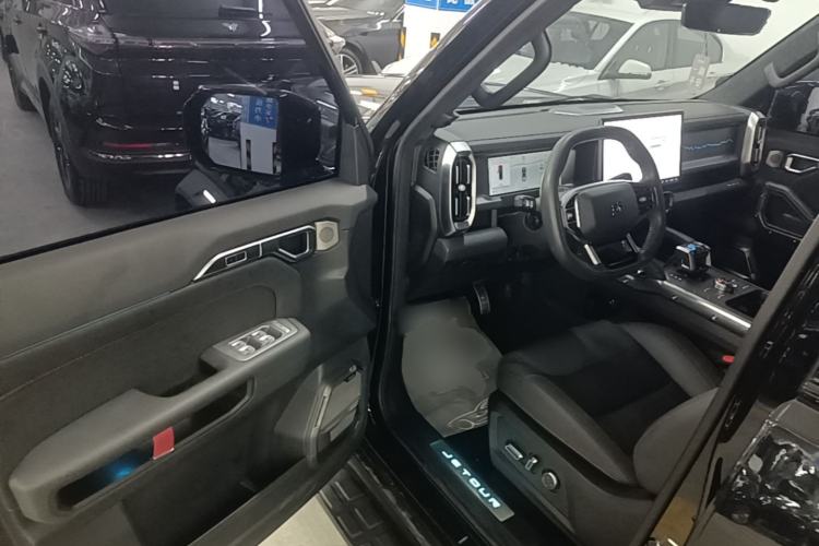 Used JETOUR Shanhai Traveler C-DM 2024 C-DM 208KM Mountain & Wilderness Edition Driver Seat