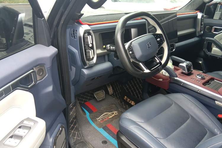 Used JETOUR Shanhai Traveler C-DM 2024 C-DM 208KM Mountain & Wilderness Edition Driver Seat