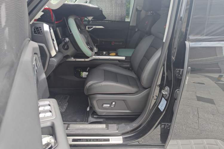 Used JETOUR Shanhai Traveler C-DM 2024 C-DM 206KM Four-Wheel Drive Wilderness Edition Driver Seat