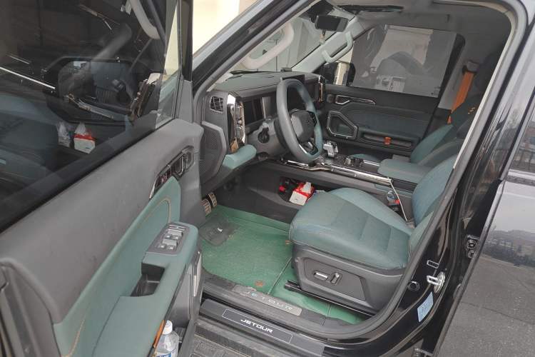 Used JETOUR Shanhai Traveler C-DM 2024 C-DM 129KM Linye Edition Driver Seat