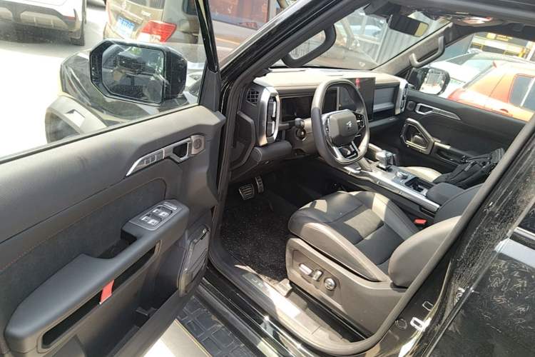 Used JETOUR Shanhai Traveler C-DM 2024 C-DM 208KM Mountain & Wilderness Edition Driver Seat