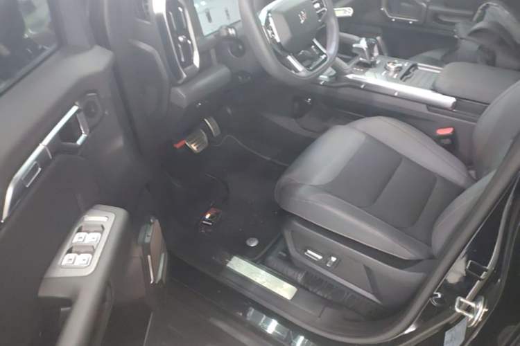 Used JETOUR Shanhai Traveler C-DM 2024 C-DM 129KM Linye Edition Driver Seat