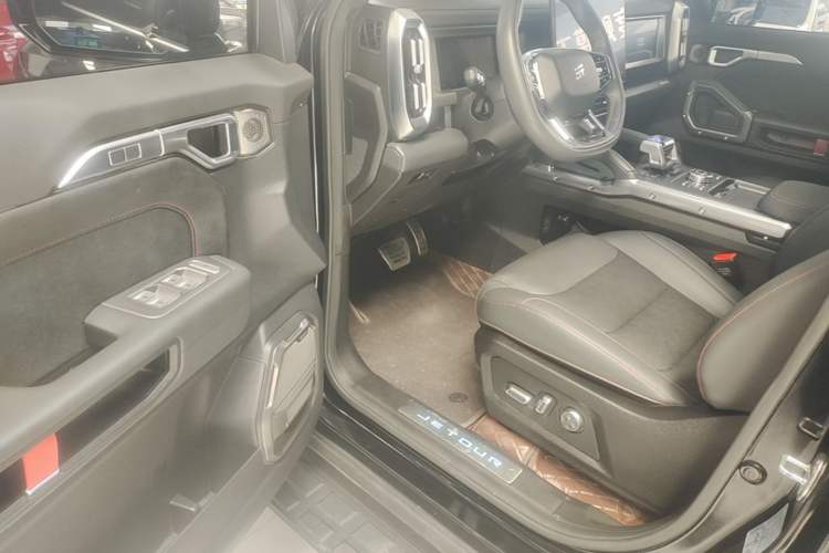 Used JETOUR Shanhai Traveler C-DM 2024 C-DM 208KM Mountain & Wilderness Edition Driver Seat