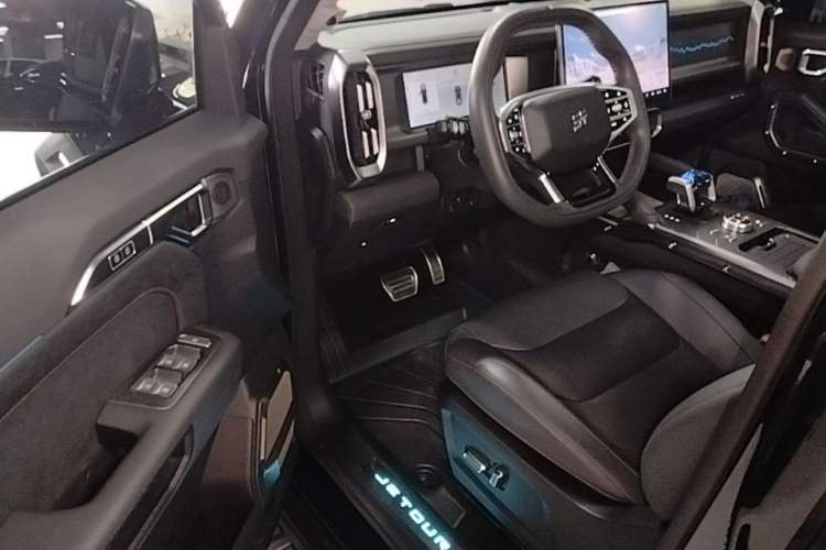 Used JETOUR Shanhai Traveler C-DM 2024 C-DM 129KM Linye Edition Driver Seat
