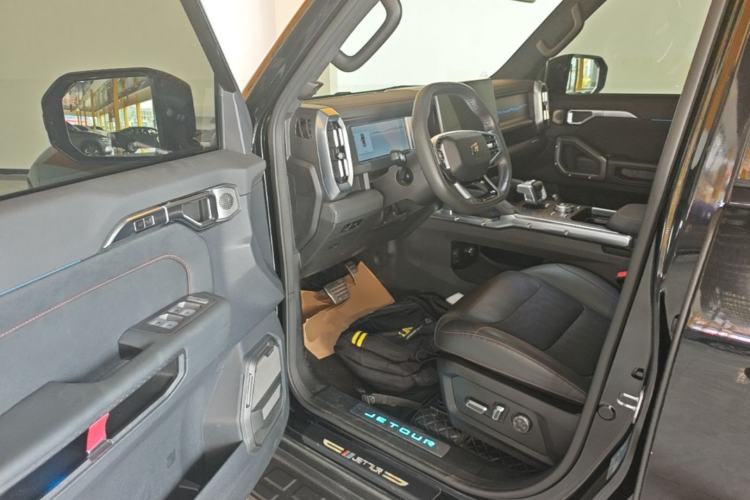 Used JETOUR Shanhai Traveler C-DM 2024 C-DM 208KM Mountain & Wilderness Edition Driver Seat