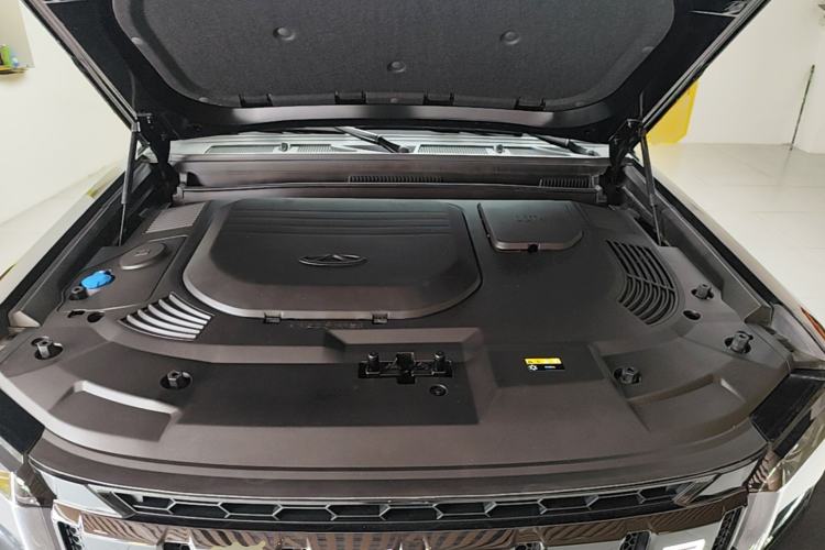 Used JETOUR Shanhai Traveler C-DM 2024 C-DM 129KM Linye Edition Engine Bay