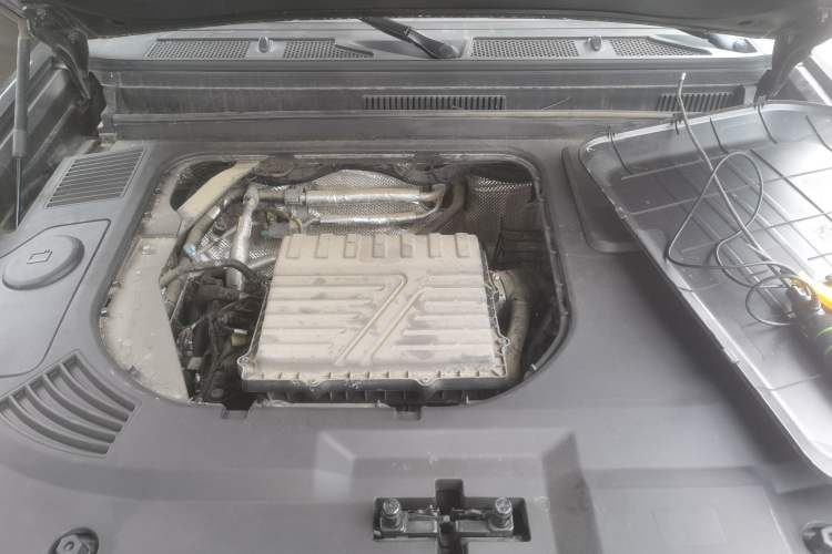 Used JETOUR Shanhai Traveler C-DM 2024 C-DM 129KM Linye Edition Engine Bay