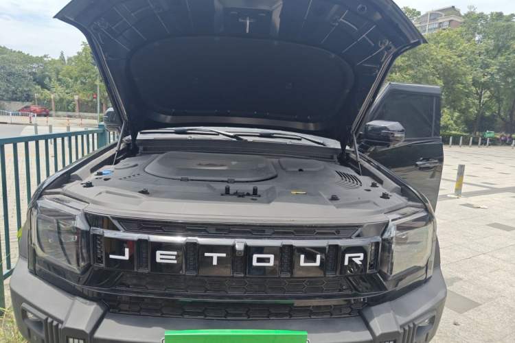 Used JETOUR Shanhai Traveler C-DM 2024 C-DM 206KM Four-Wheel Drive Wilderness Edition Engine Bay