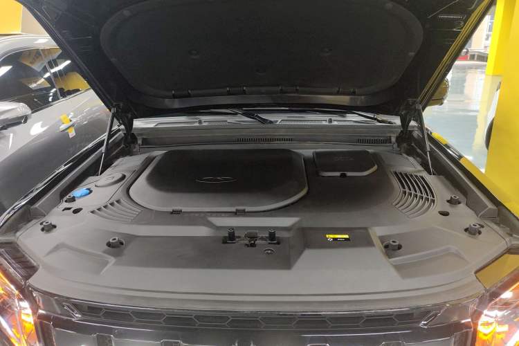 Used JETOUR Shanhai Traveler C-DM 2024 C-DM 129KM Linye Edition Engine Bay