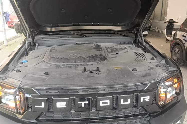 Used JETOUR Shanhai Traveler C-DM 2024 C-DM 129KM Linye Edition Engine Bay