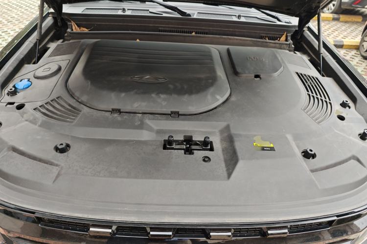 Used JETOUR Shanhai Traveler C-DM 2024 C-DM 208KM Mountain & Wilderness Edition Engine Bay