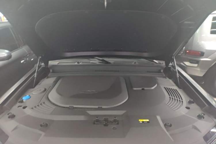 Used JETOUR Shanhai Traveler C-DM 2024 C-DM 129KM Linye Edition Engine Bay