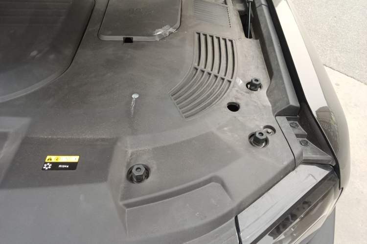 Used JETOUR Shanhai Traveler C-DM 2024 C-DM 208KM Mountain & Wilderness Edition Engine Bay Left
