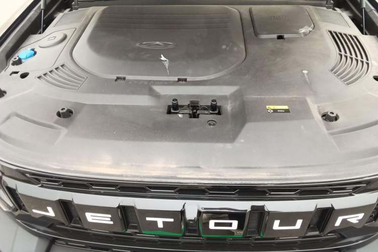 Used JETOUR Shanhai Traveler C-DM 2024 C-DM 208KM Mountain & Wilderness Edition Engine Bay