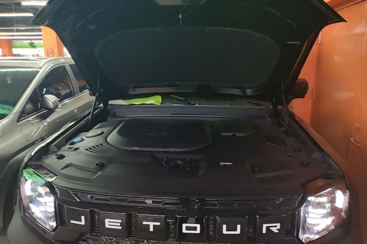 Used JETOUR Shanhai Traveler C-DM 2024 C-DM 208KM Mountain & Wilderness Edition Engine Bay