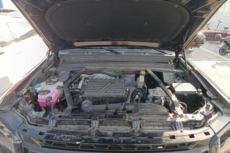 Used JETOUR Shanhai Traveler C-DM 2024 C-DM 206KM Four-Wheel Drive Wilderness Edition Engine Bay