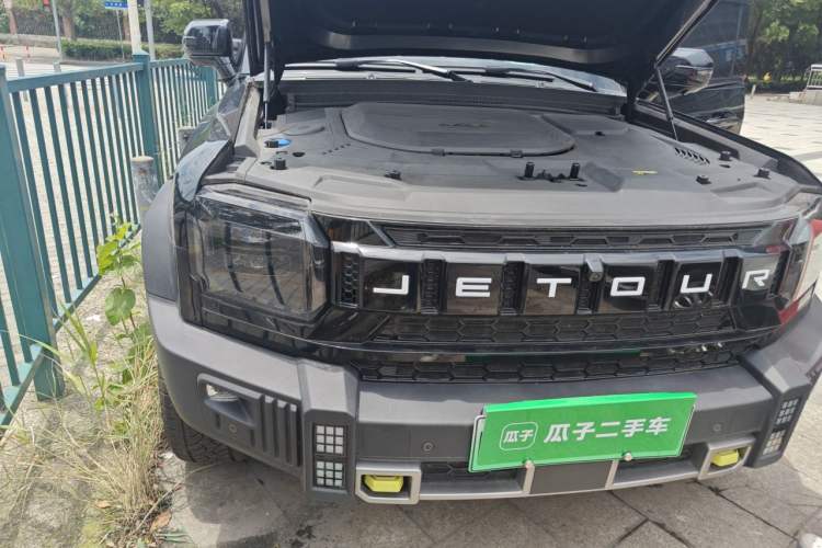 Used JETOUR Shanhai Traveler C-DM 2024 C-DM 206KM Four-Wheel Drive Wilderness Edition Engine Bay Right