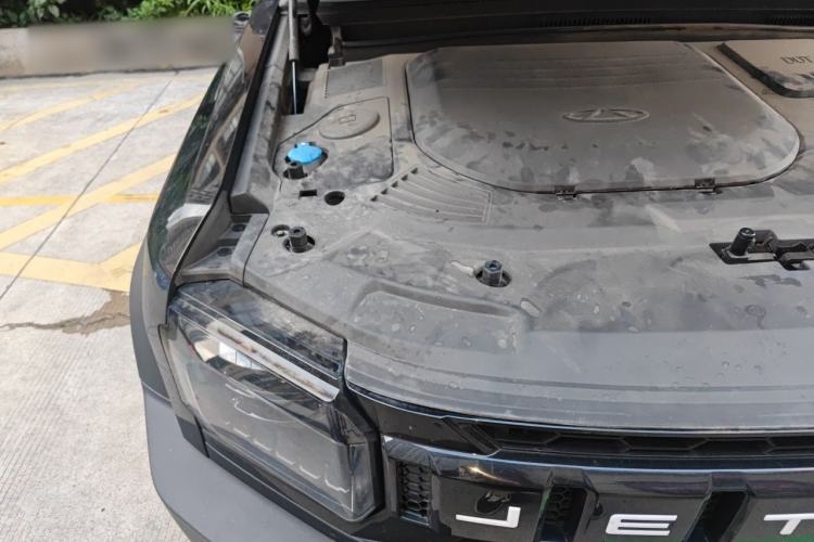 Used JETOUR Shanhai Traveler C-DM 2024 C-DM 129KM Linye Edition Engine Bay Right