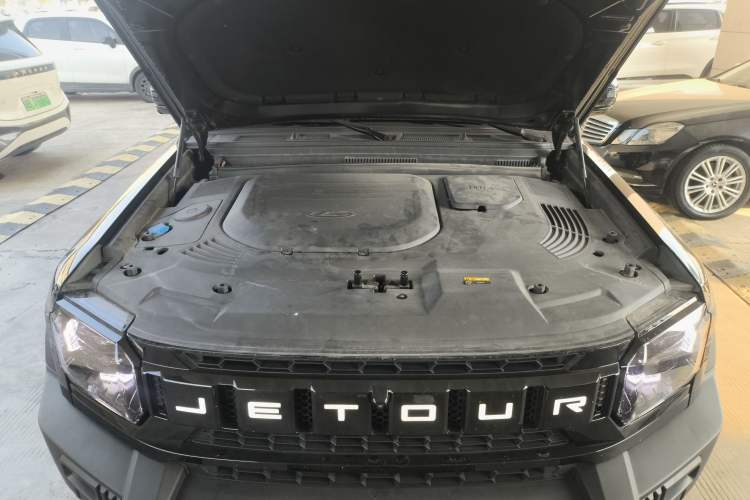 Used JETOUR Shanhai Traveler C-DM 2024 C-DM 206KM Four-Wheel Drive Wilderness Edition Engine Bay
