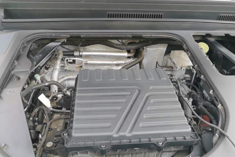 Used JETOUR Shanhai Traveler C-DM 2024 C-DM 208KM Mountain & Wilderness Edition Engine Bay