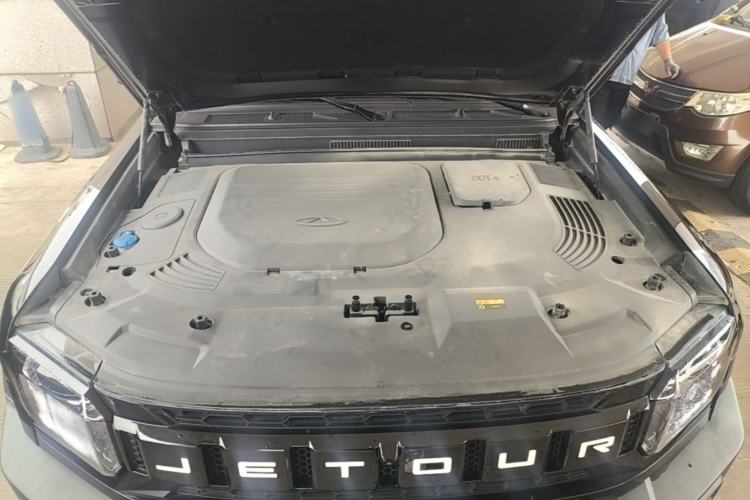 Used JETOUR Shanhai Traveler C-DM 2024 C-DM 208KM Mountain & Wilderness Edition Engine Bay