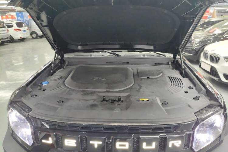 Used JETOUR Shanhai Traveler C-DM 2024 C-DM 208KM Mountain & Wilderness Edition Engine Bay