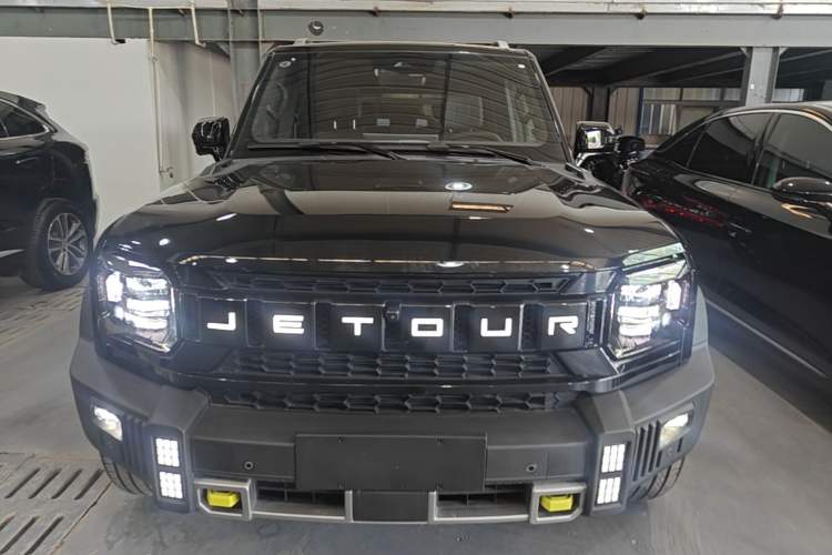 Used JETOUR Shanhai Traveler C-DM 2024 C-DM 208KM Mountain & Wilderness Edition Front
