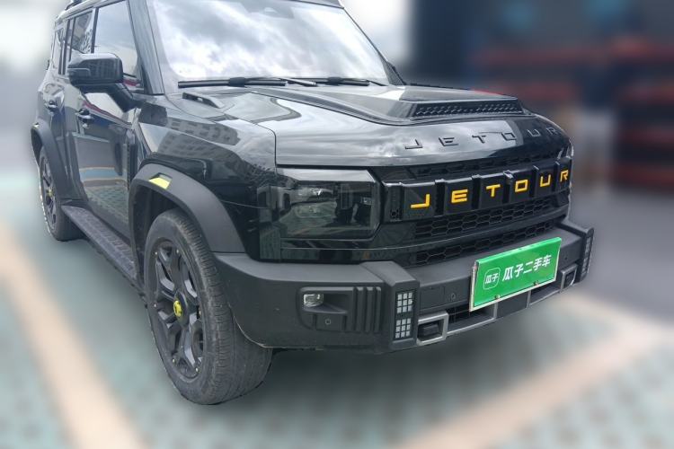 Used JETOUR Shanhai Traveler C-DM 2024 C-DM 208KM Mountain & Wilderness Edition Front Right 45 Deg